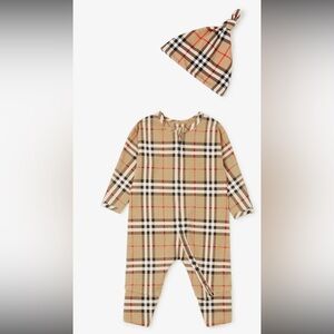 Baby Newborn Beige Check Romper with Hat Gift Set PRICE DROPPED!